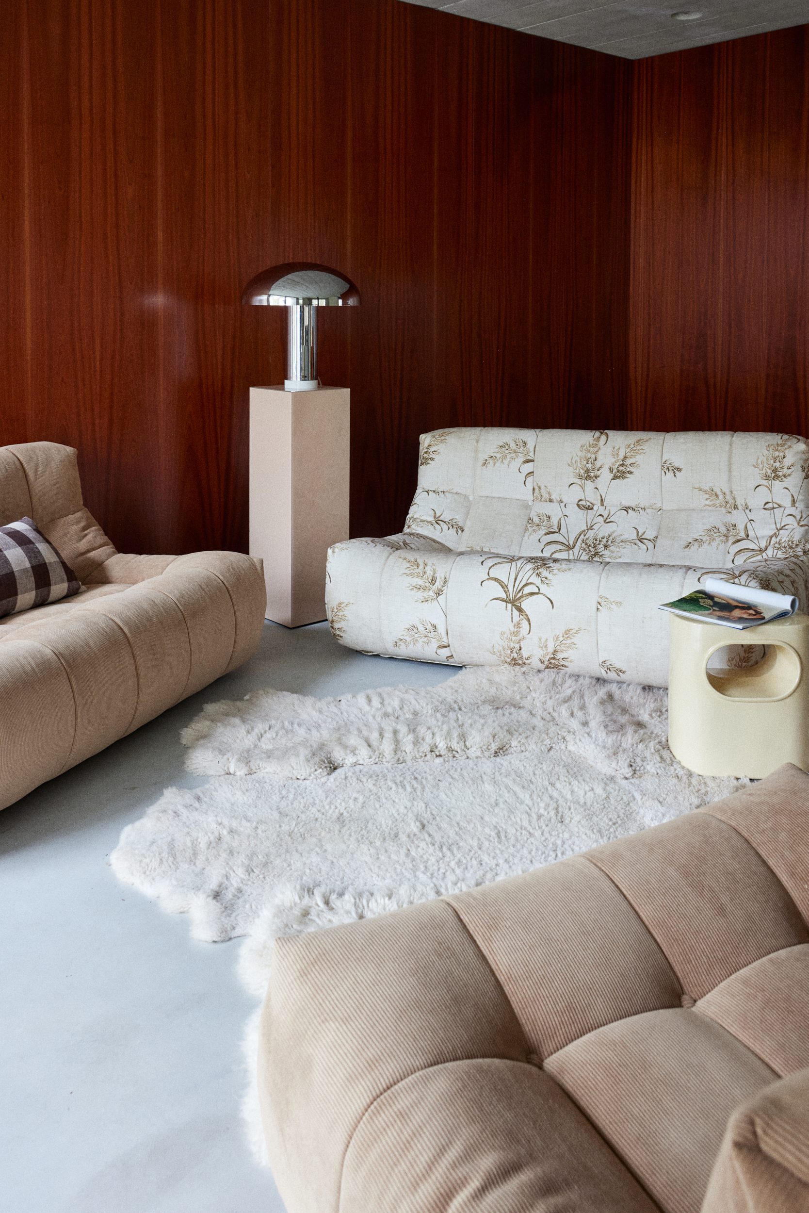 Space side table cream | HKLIVING