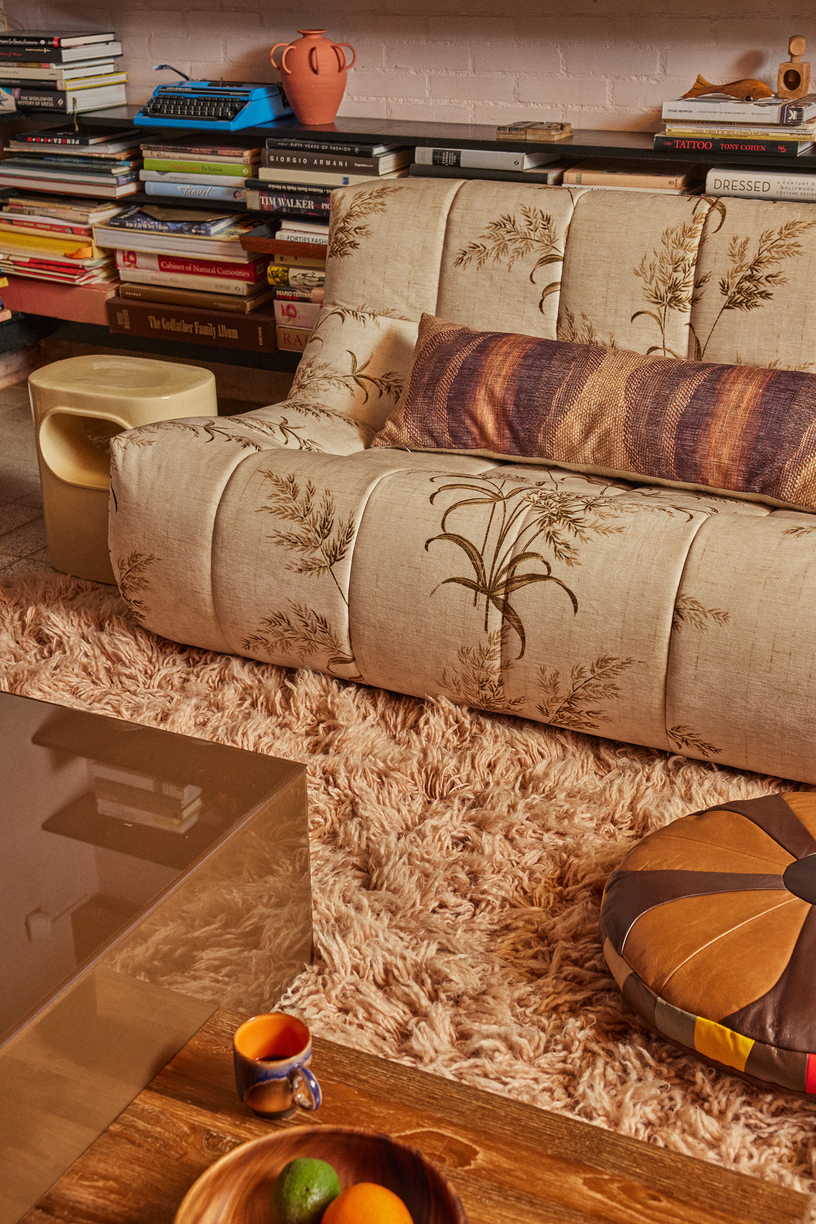 Lazy lounge bench reeds | HKLIVING