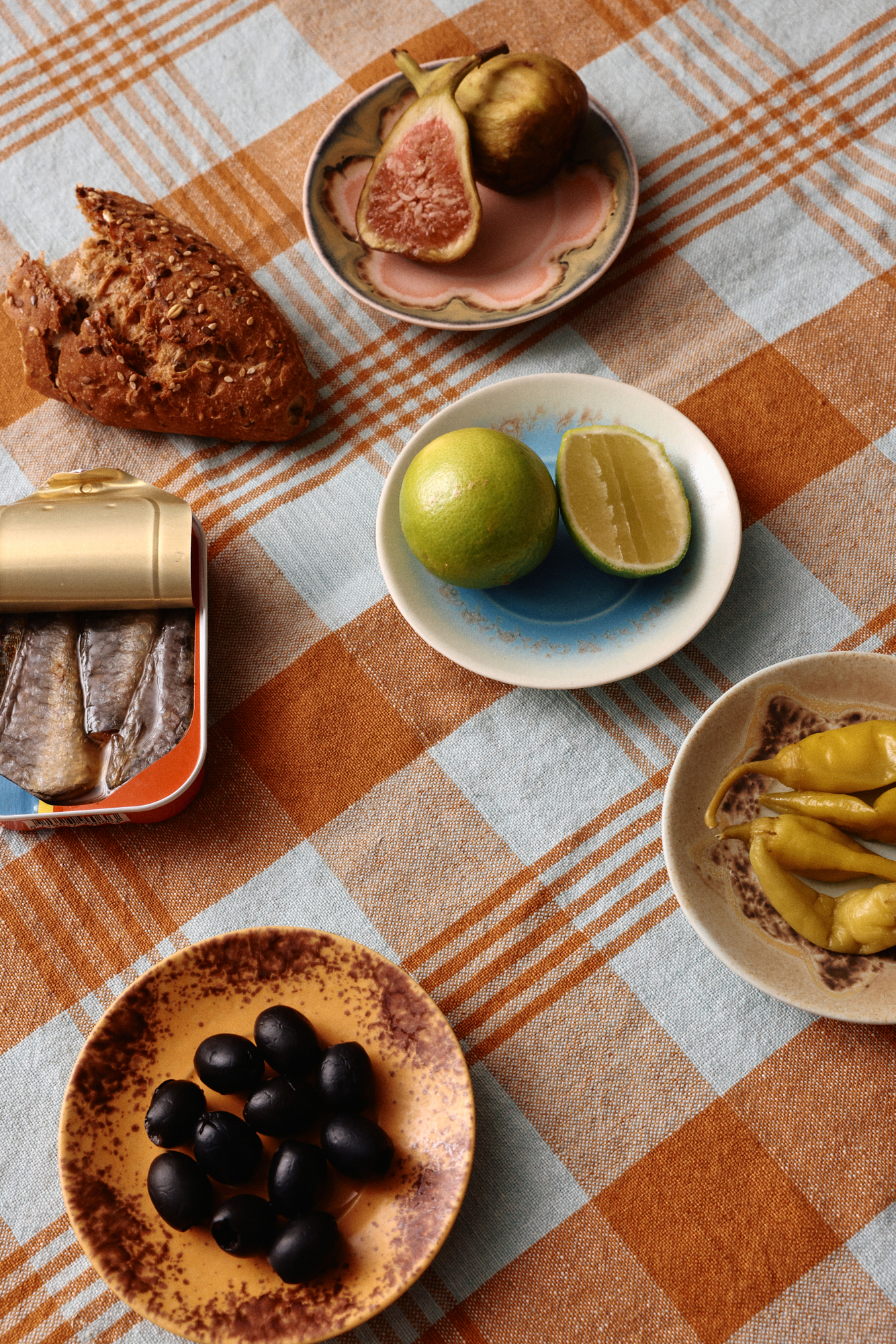 70sセット 70s ceramics: saucer azure | HKLIVING