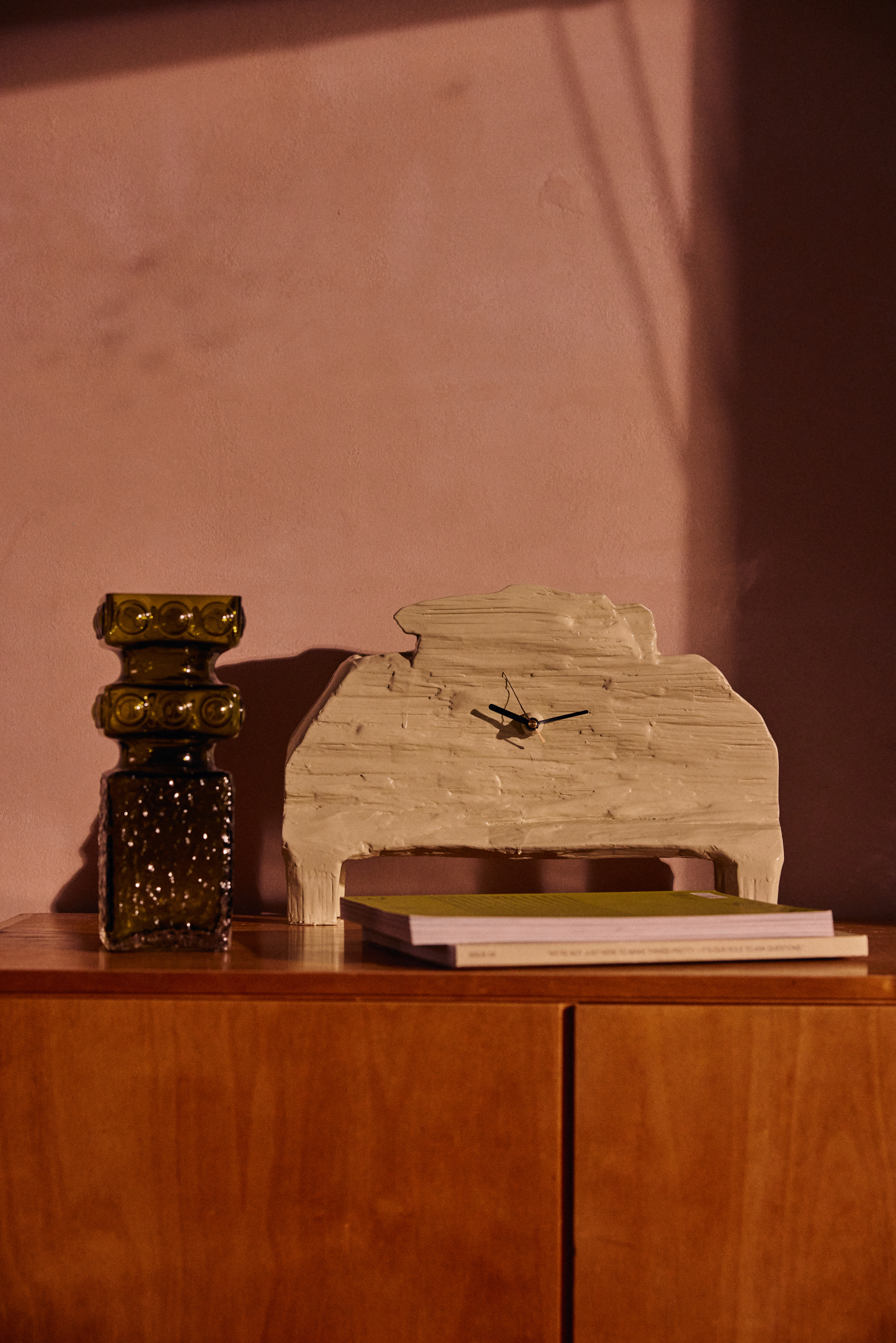 Teun Zwets for HKLIVING: mantle clock, seafoam | HKLIVING